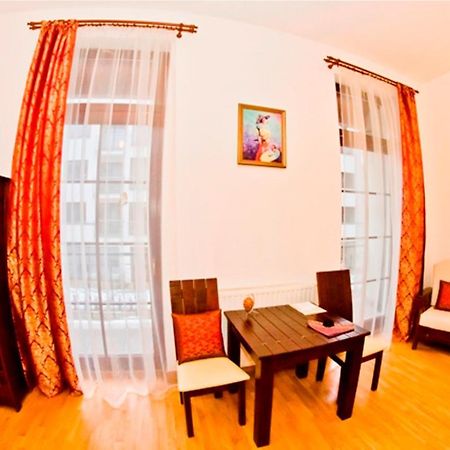 Apartament Kopernik Krasków Δωμάτιο φωτογραφία