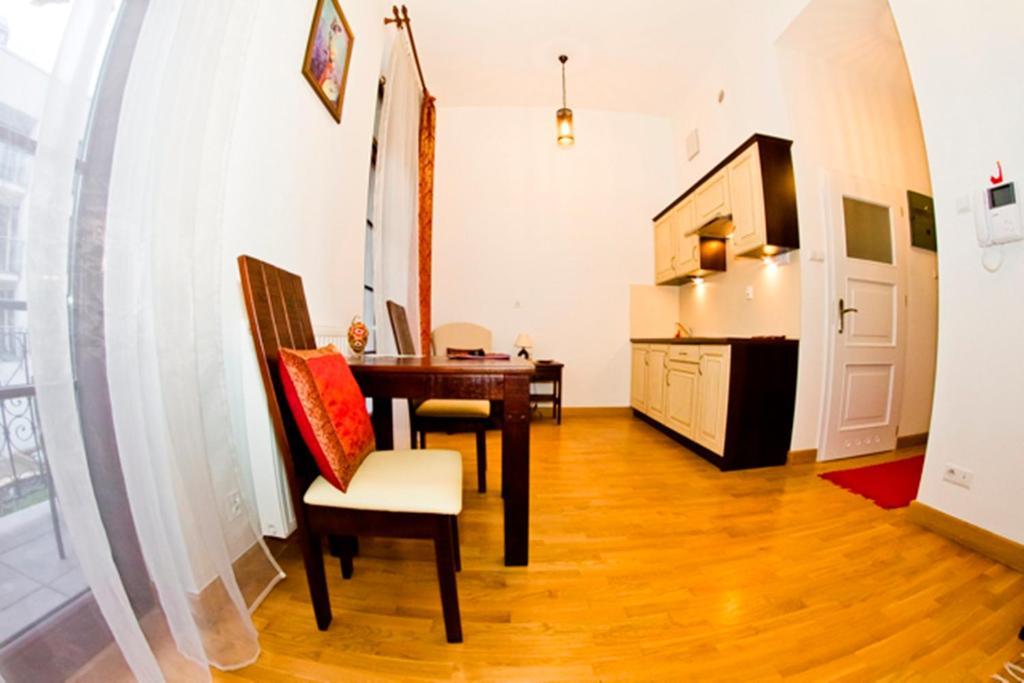 Apartament Kopernik Krasków Δωμάτιο φωτογραφία